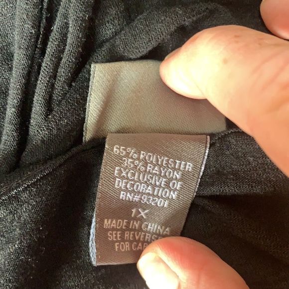 SzXL Dots Sliced Back Love Top - Picture 6 of 6